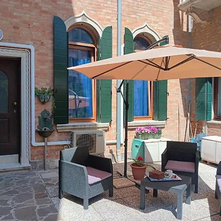 Casa Tiro Apartment *